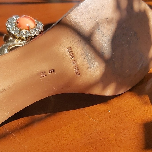 Sandals - Picture 2 of 3